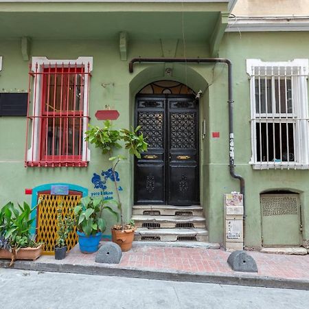 Renovated Apartment At The Heart Of Istanbul With Huge Terrace Zewnętrze zdjęcie