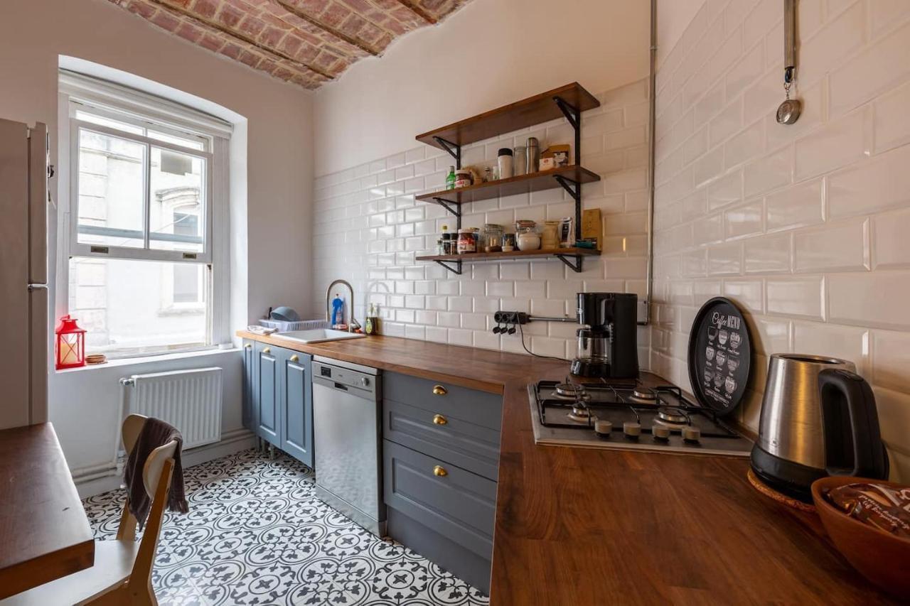 Renovated Apartment At The Heart Of Istanbul With Huge Terrace Zewnętrze zdjęcie