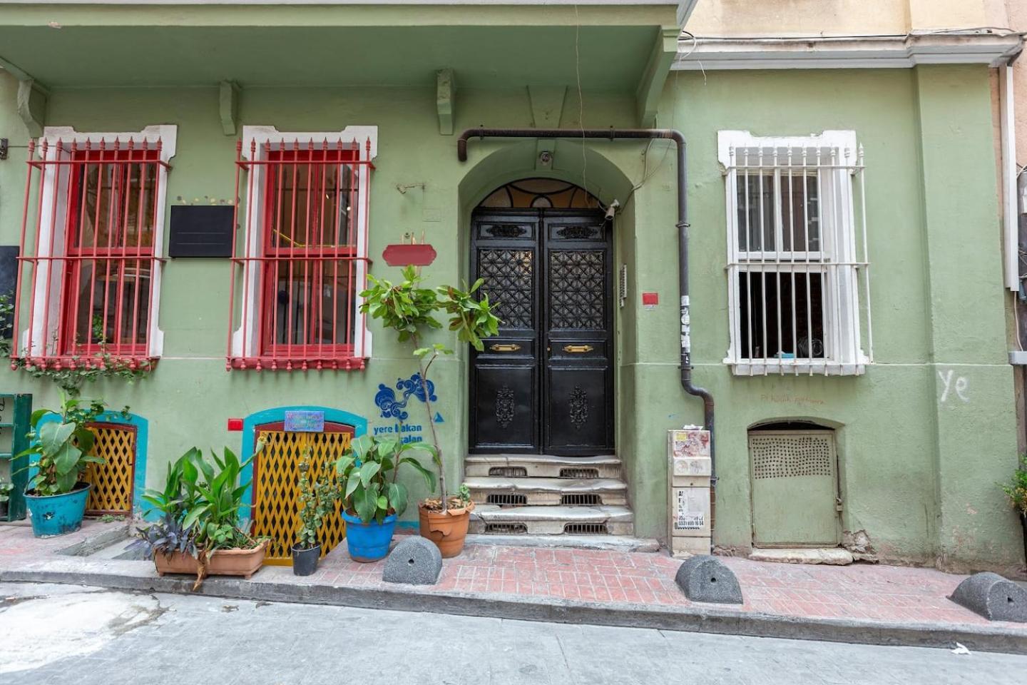 Renovated Apartment At The Heart Of Istanbul With Huge Terrace Zewnętrze zdjęcie