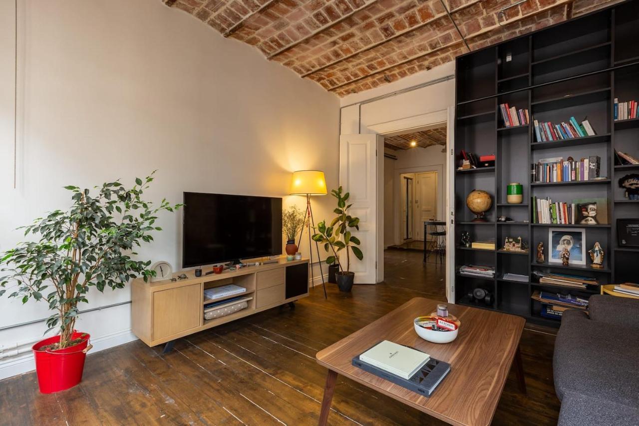 Renovated Apartment At The Heart Of Istanbul With Huge Terrace Zewnętrze zdjęcie